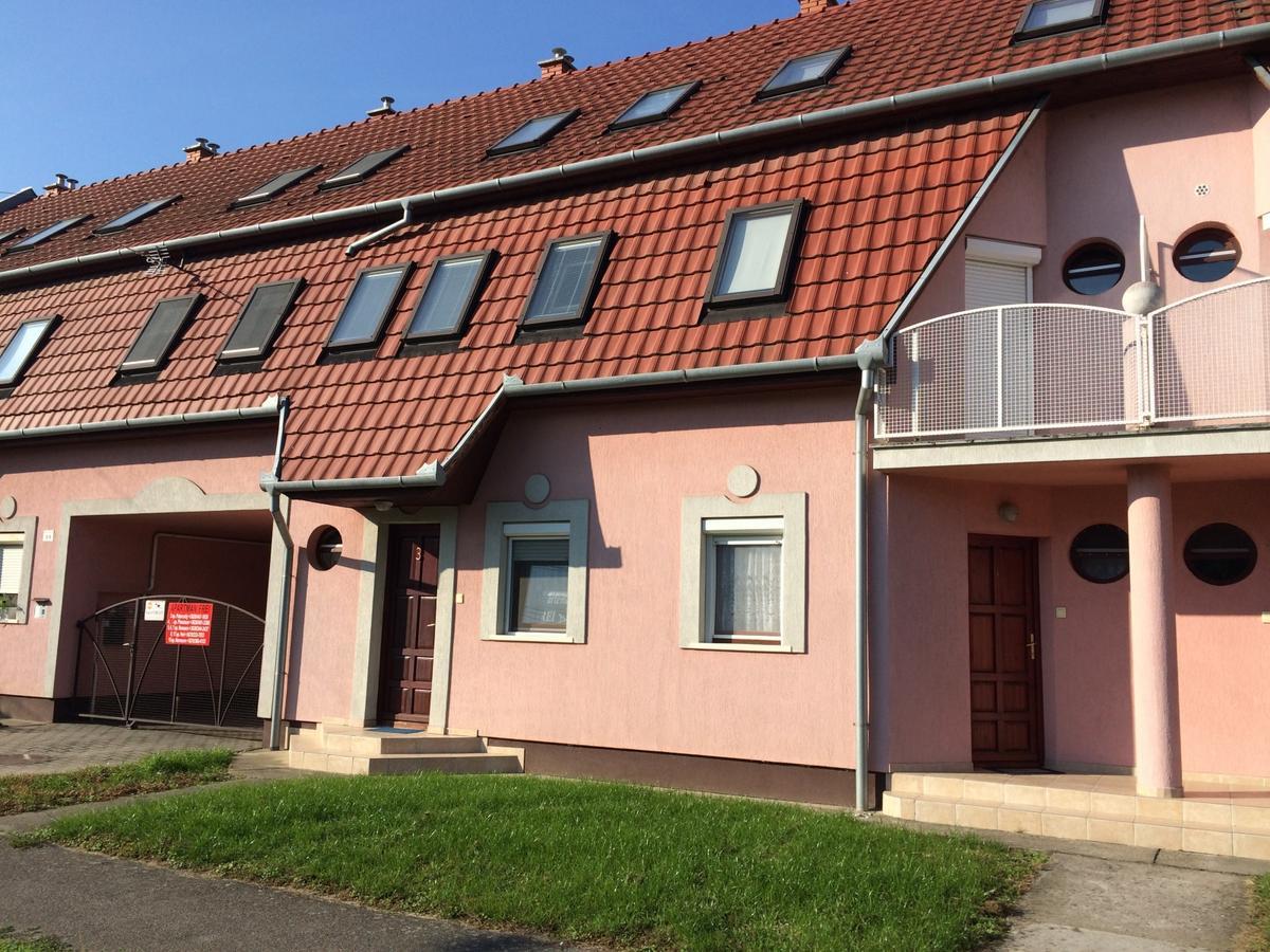 Aida Apartman Harkány Eksteriør bilde
